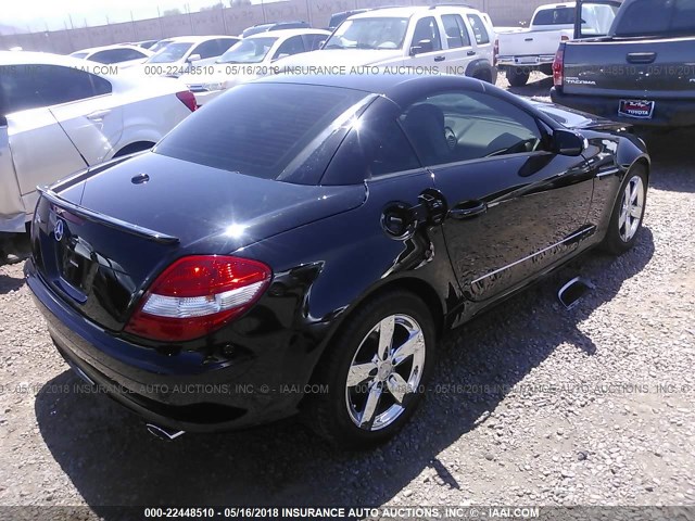 WDBWK54F37F164624 - 2007 MERCEDES-BENZ SLK 280 BLACK photo 4