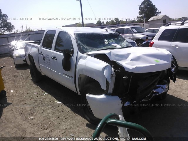 3GCPCREA9BG297800 - 2011 CHEVROLET SILVERADO C1500  LS WHITE photo 1