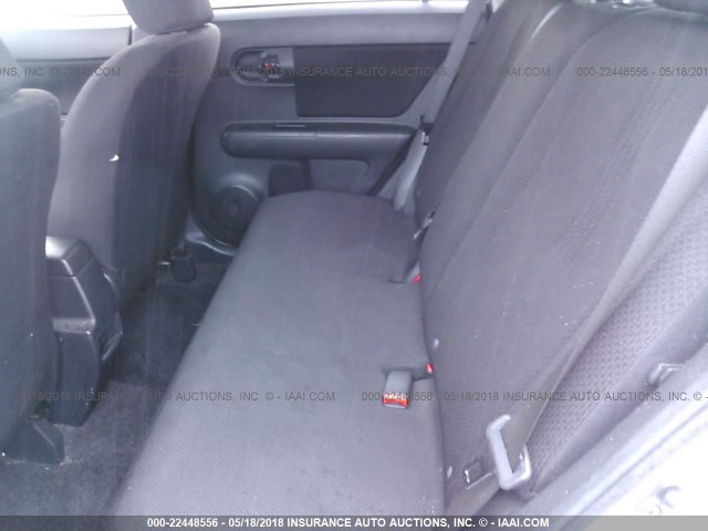 JTLKE50E281025446 - 2008 TOYOTA SCION XB WHITE photo 8