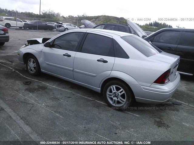 1FAFP34362W353327 - 2002 FORD FOCUS SE/SE COMFORT/SE SPORT BLUE photo 3