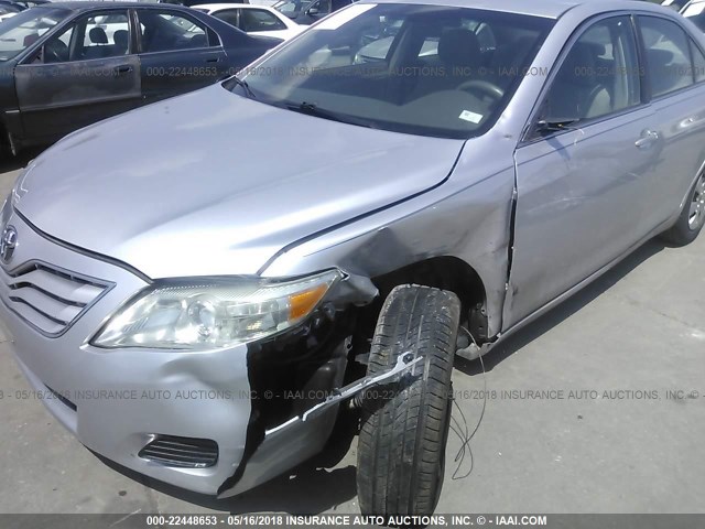 4T4BF3EK5AR060855 - 2010 TOYOTA CAMRY SE/LE/XLE SILVER photo 6