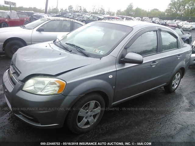 KL1TD56638B009518 - 2008 CHEVROLET AVEO LS SILVER photo 2