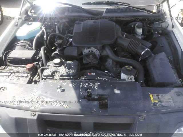 1LNHM81W04Y686780 - 2004 LINCOLN TOWN CAR EXECUTIVE/SIGNATURE Blanco foto 10