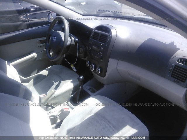 KNAFE221295611349 - 2009 KIA SPECTRA EX/LX/SX SILVER photo 5