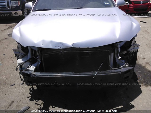 4T1BF3EK2BU151304 - 2011 TOYOTA CAMRY SE/LE/XLE 银色 照片 6