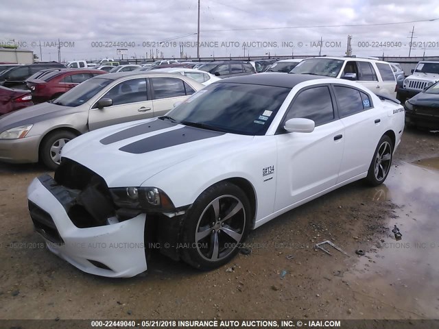 2C3CDXCT7DH729697 - 2013 DODGE CHARGER R/T WHITE photo 2
