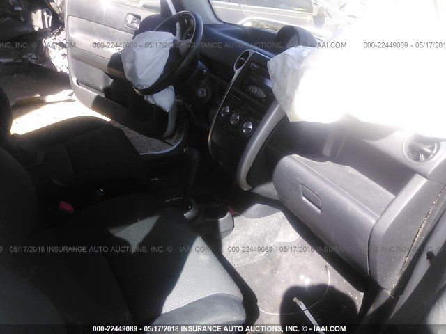 JTLKT324864097679 - 2006 TOYOTA SCION XB თეთრი ფოტო 5