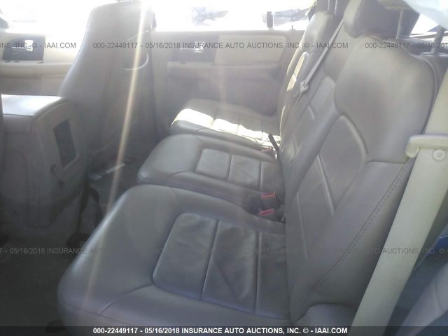 1FMFU20515LA63857 - 2005 FORD EXPEDITION LIMITED WHITE photo 8