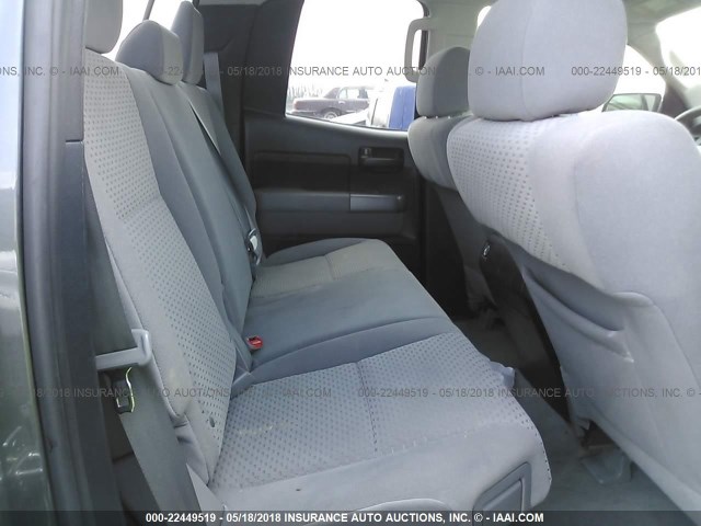 5TFRM5F18BX020578 - 2011 TOYOTA TUNDRA DOUBLE CAB SR5 GRAY photo 8