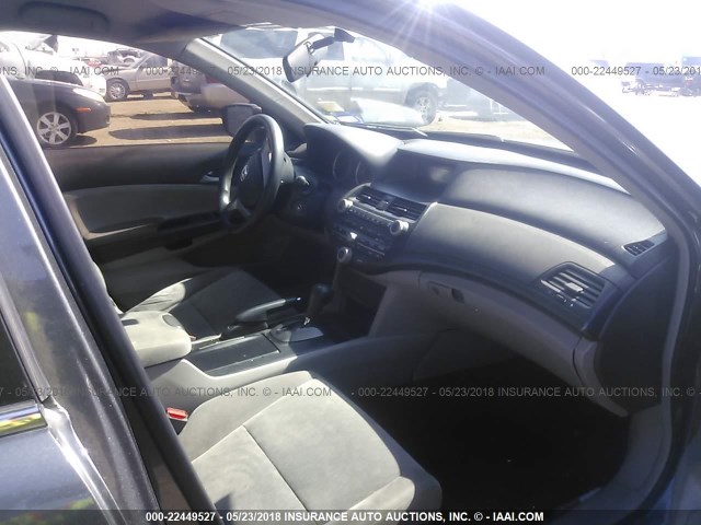 1HGCP26409A116516 - 2009 HONDA ACCORD LXP GRAY photo 5