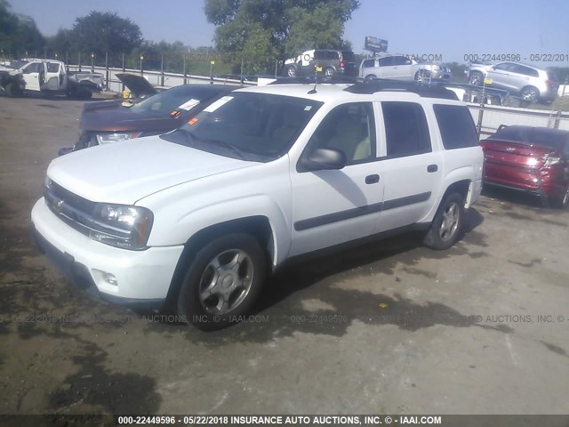 1GNES16S656105233 - 2005 CHEVROLET TRAILBLAZER EXT LS/EXT LT WHITE photo 2