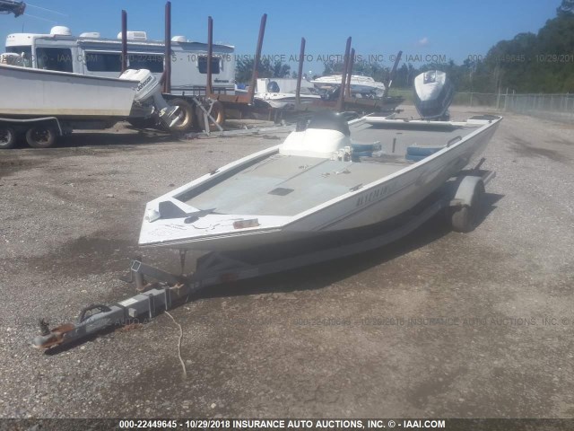 GEN66463A808 - 2008 G3 BOAT WHITE photo 2