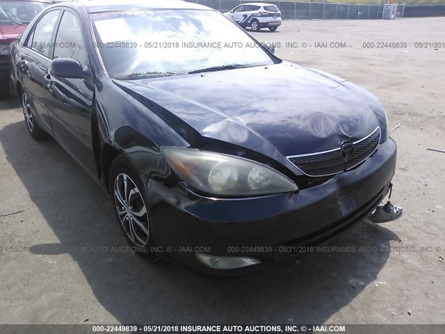 4T1BE32K42U080159 - 2002 TOYOTA CAMRY LE/XLE/SE შავი ფოტო 6