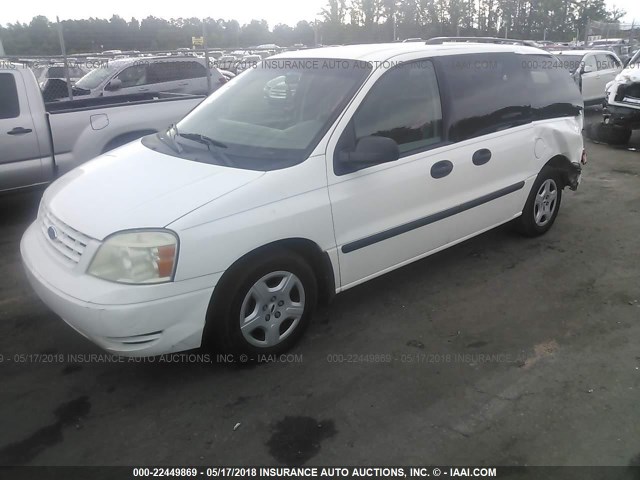 2FMZA51604BA68688 - 2004 FORD FREESTAR SE WHITE photo 2