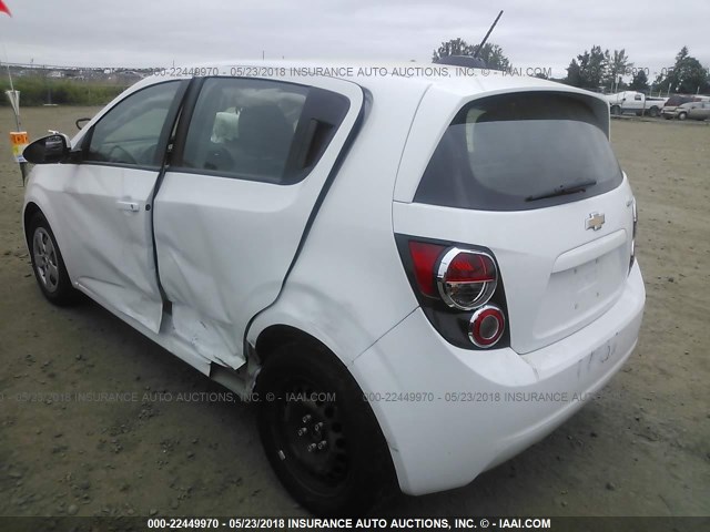 1G1JA6SG0G4115756 - 2016 CHEVROLET SONIC LS 白色 照片 3