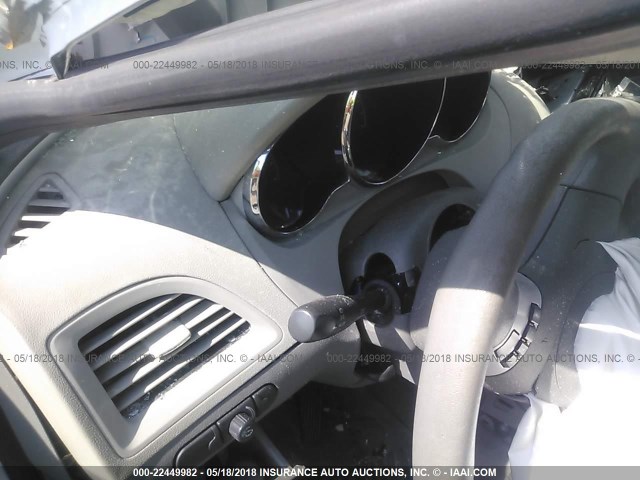 1G1ZB5E16BF261013 - 2011 CHEVROLET MALIBU LS 白色 照片 7