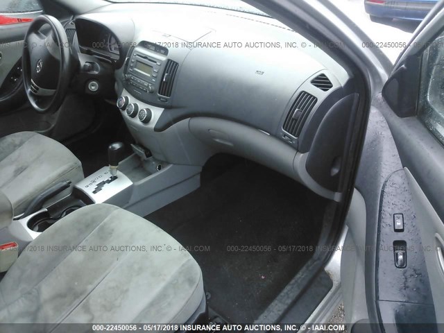 KMHDU46D59U596103 - 2009 HYUNDAI ELANTRA GLS/SE SILVER photo 5