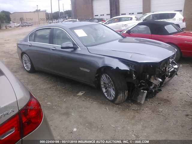 WBAYF8C54DD140006 - 2013 BMW 750 LXI GRAY photo 1