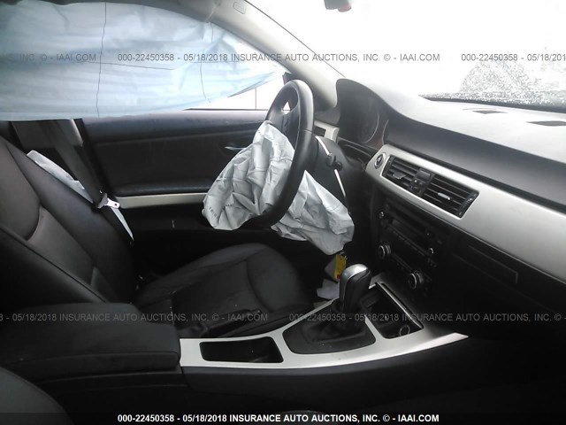 WBAVC93538K036481 - 2008 BMW 328 XI შავი ფოტო 5