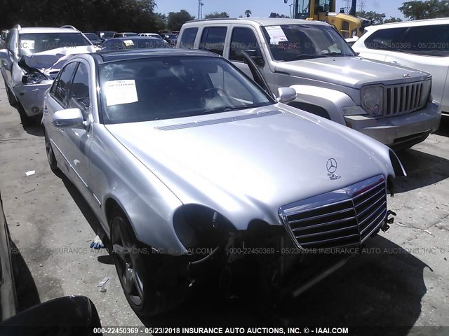 WDBUF72XX8B248709 - 2008 MERCEDES-BENZ E 550 SILVER photo 1