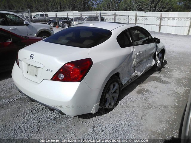 1N4AL24E68C237234 - 2008 NISSAN ALTIMA 2.5S WHITE photo 4