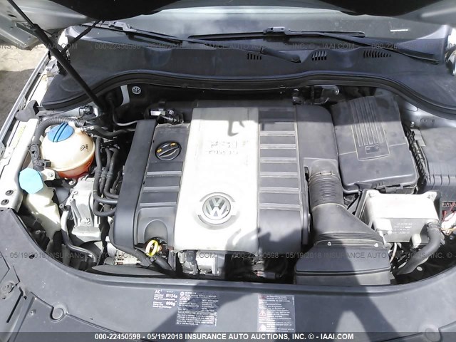 WVWAK73C68P085121 - 2008 VOLKSWAGEN PASSAT KOMFORT SILVER photo 10