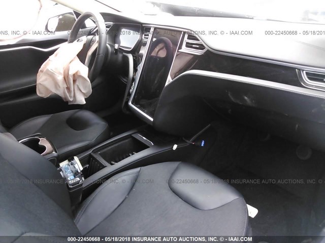 5YJSA1E10GF155365 - 2016 TESLA MODEL S Սպիտակ լուսանկար 5