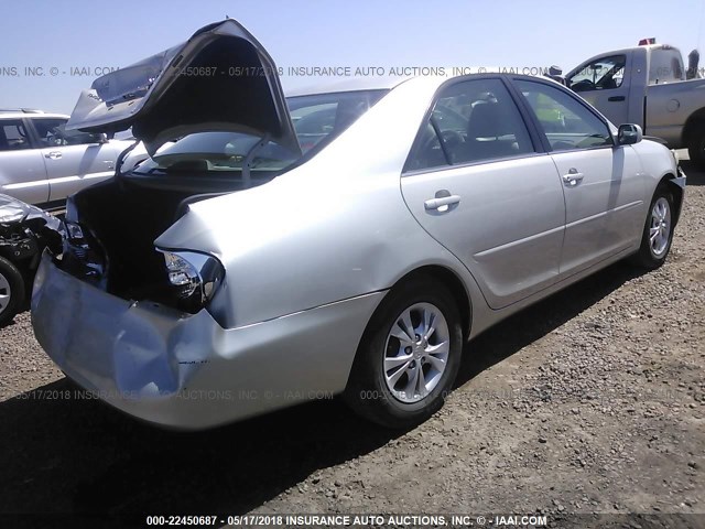4T1BE30K64U921131 - 2004 TOYOTA CAMRY LE/XLE/SE ვერცხლისფერი ფოტო 4