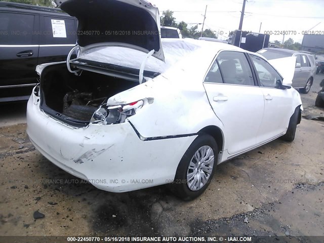 4T1BF1FK3CU522975 - 2012 TOYOTA CAMRY SE/LE/XLE 白色 照片 4