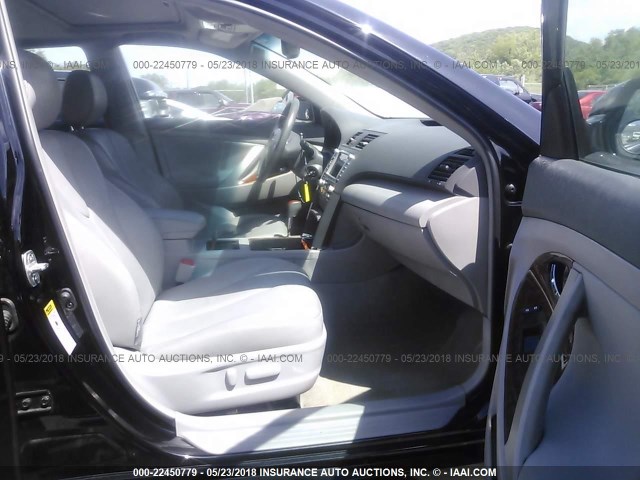 4T1BE46K69U289767 - 2009 TOYOTA CAMRY SE/LE/XLE BLACK photo 5