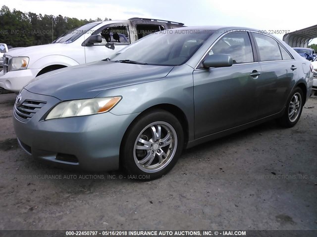 4T1BE46K97U722026 - 2007 TOYOTA CAMRY NEW GENERAT CE/LE/XLE/SE GREEN photo 2