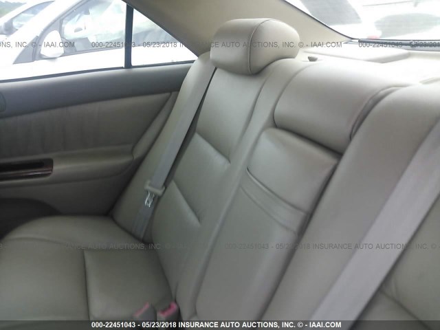 4T1BF32K94U584321 - 2004 TOYOTA CAMRY LE/XLE/SE ნაცრისფერი ფოტო 8
