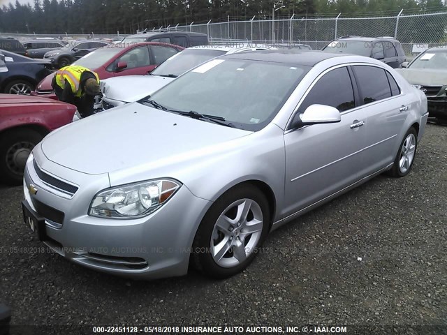 1G1ZC5E01CF366466 - 2012 CHEVROLET MALIBU 1LT 银色 照片 2