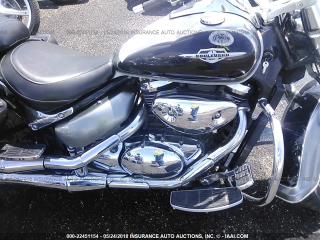 JS1VS55AX52101485 - 2005 SUZUKI C50 SILVER photo 8