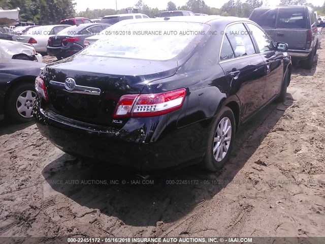 4T1BF3EK1BU159460 - 2011 TOYOTA CAMRY SE/LE/XLE BLACK photo 4