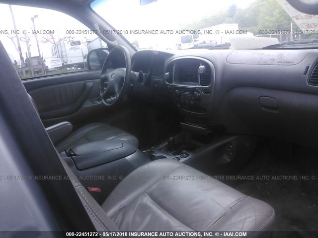 5TDBT48A92S095730 - 2002 TOYOTA SEQUOIA LIMITED SILVER photo 5