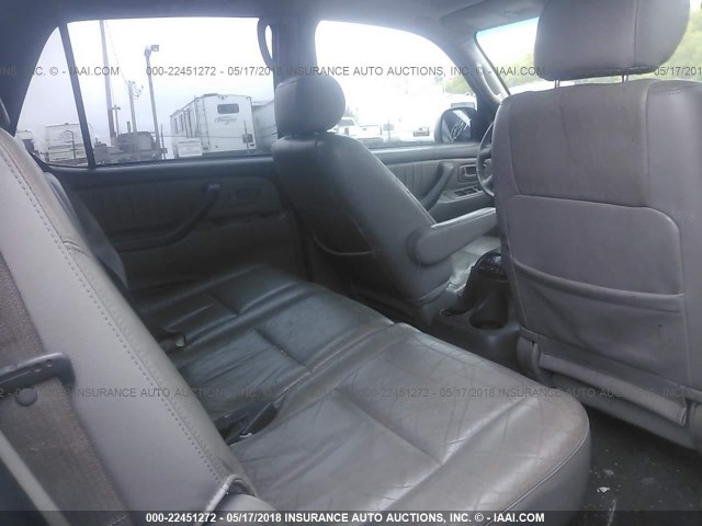 5TDBT48A92S095730 - 2002 TOYOTA SEQUOIA LIMITED SILVER photo 8