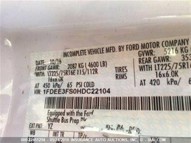 1FDEE3FS0HDC22104 - 2017 FORD E350 WHITE photo 10