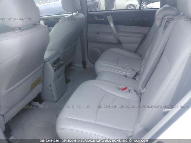 5TDKK3EH4AS020334 - 2010 TOYOTA HIGHLANDER SE WHITE photo 8