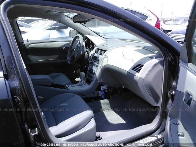 1G1ZG57B99F161926 - 2009 CHEVROLET MALIBU LS BLACK photo 5