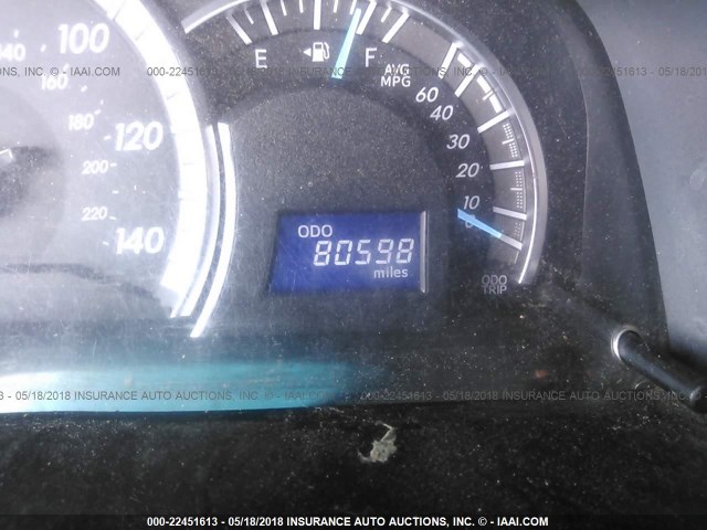 4T1BF1FK1EU344700 - 2014 TOYOTA CAMRY L/SE/LE/XLE Gümüş foto 7