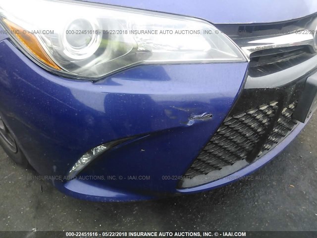 4T1BF1FK7FU888555 - 2015 TOYOTA CAMRY LE/XLE/SE/XSE ლურჯი ფოტო 6