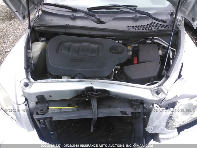 3GNCA13B99S611252 - 2009 CHEVROLET HHR LS SILVER photo 10