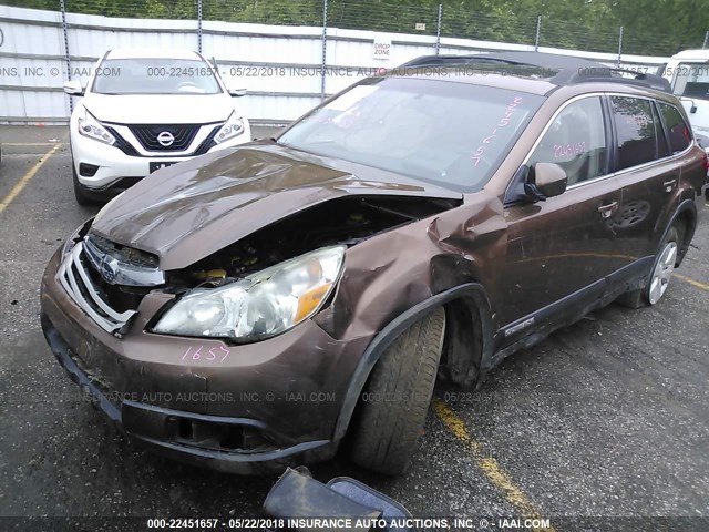 4S4BRBGC2B3409317 - 2011 SUBARU OUTBACK 2.5I PREMIUM BROWN photo 2