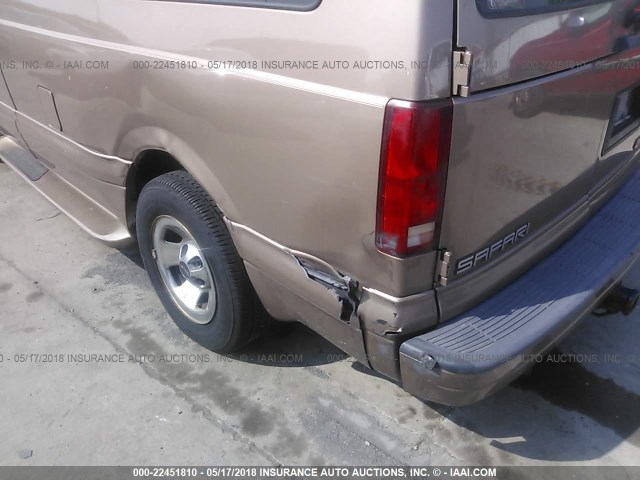 1GKDM19W51B512611 - 2001 GMC SAFARI XT TAN photo 6