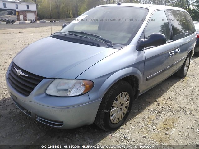 1C4GP45RX5B356668 - 2005 CHRYSLER TOWN & COUNTRY  Light Blue photo 2