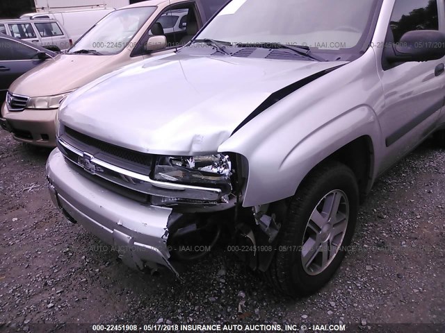 1GNDT13S152341017 - 2005 CHEVROLET TRAILBLAZER LS/LT SILVER photo 6