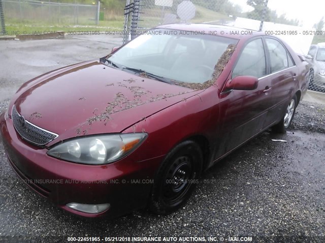 4T1BE32K02U026020 - 2002 TOYOTA CAMRY LE/XLE/SE წითელი ფოტო 2