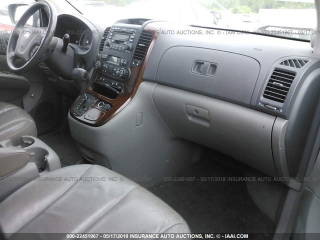 KNDMB233376165271 - 2007 KIA SEDONA EX/LX BLUE photo 5