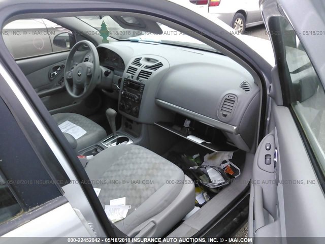 1G1ZT54864F218368 - 2004 CHEVROLET MALIBU LS SILVER photo 5